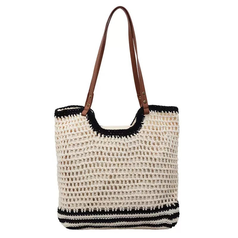 Handwoven beach bag with special details Bowlift