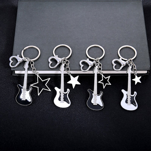 Keychain with guitar design Bowlift