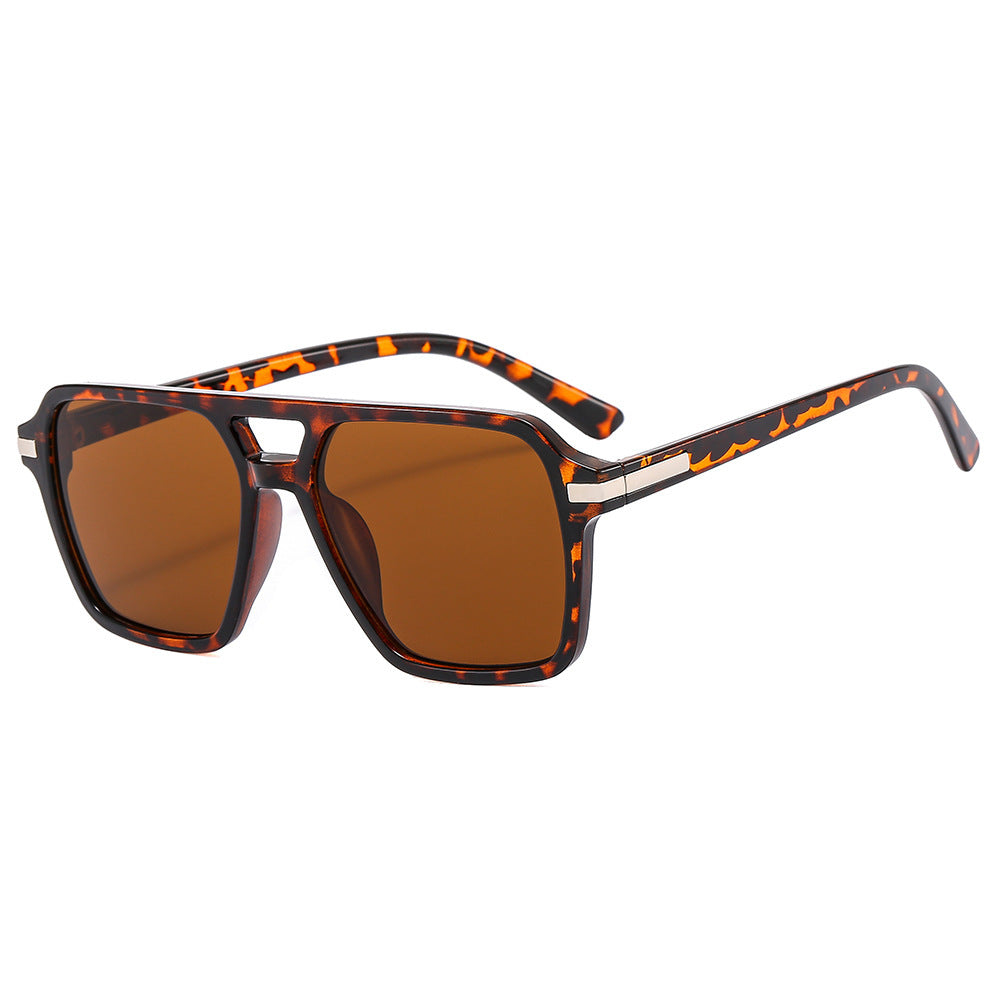 Women square sunglasses with elegant transparent frame Bowlift