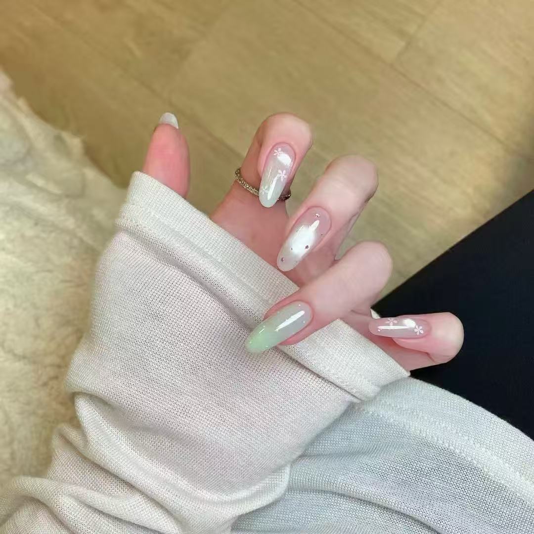 Decorative Nail Art Bowlift