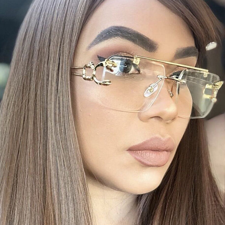 Ladies Luxury Sunglasses with Elegant Metal Detail Bowlift