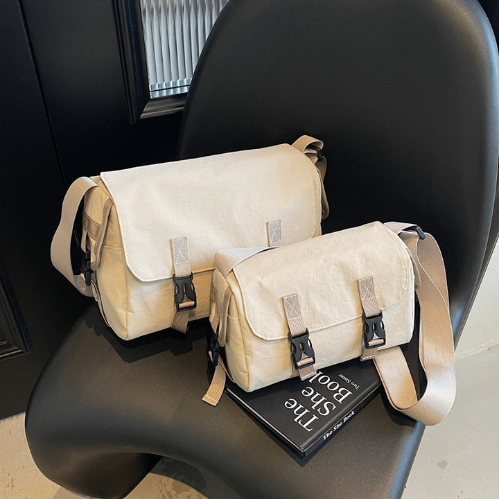 Modular shoulder bag with unique fastening system Bowlift