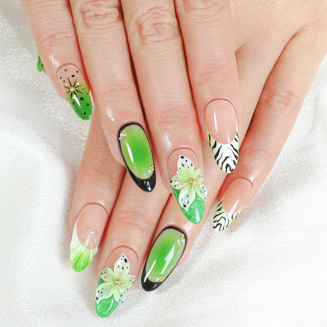 Artificial nail set with floral and colorful design Bowlift