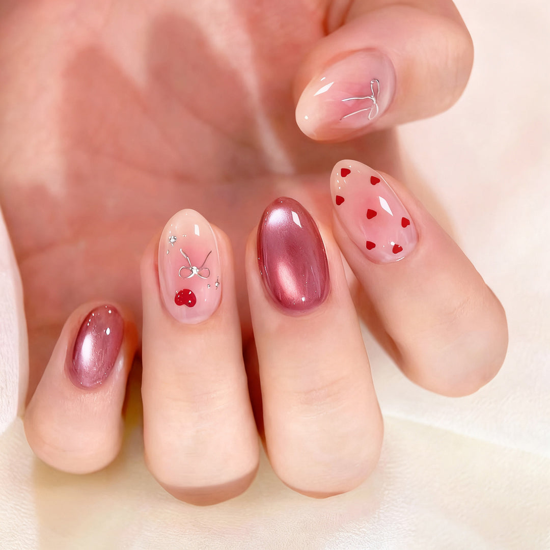 Heart-Themed Artistic Press-On Nail Set Bowlift