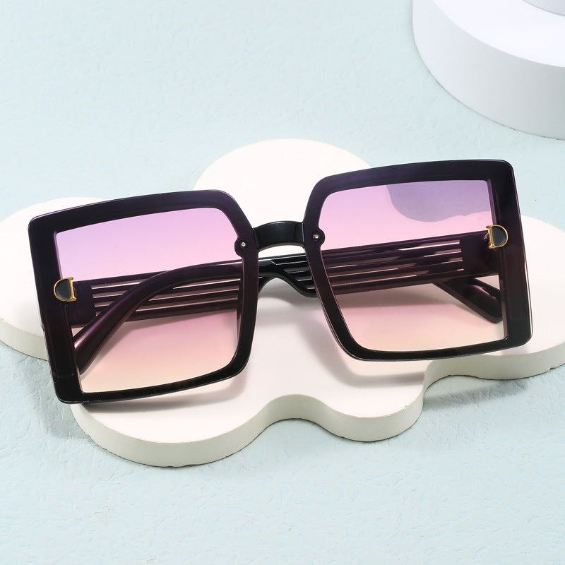 Women square sunglasses with ergonomic frame and UV protection Bowlift