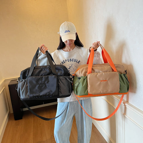 Versatile Sports Duffel Bag with Multiple Compartments Bowlift