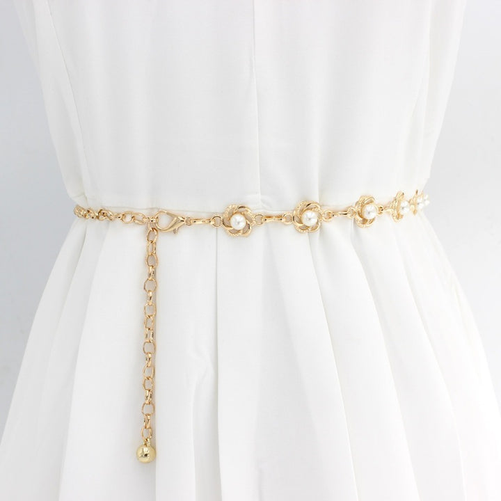 More elegant chain belt with pearl details Bowlift
