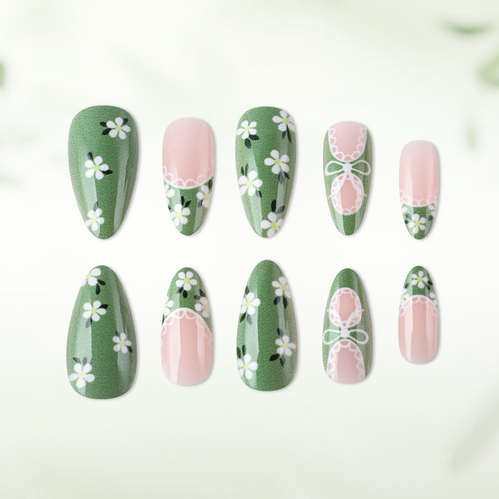 Floral Lace-Design Press-On Nails Bowlift