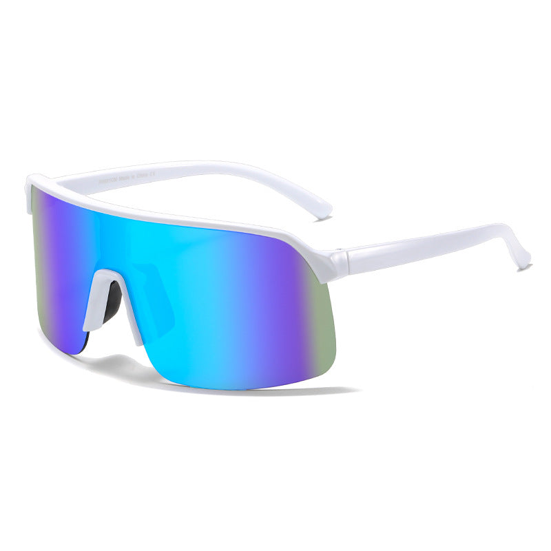 Women Sports Sunglasses with Wide Frame and Integrated UV Protection Bowlift