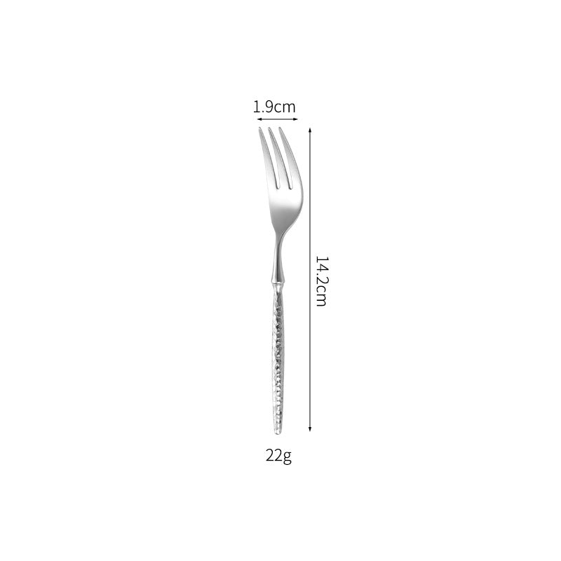 Elegant soup spoon with structured handle Bowlift