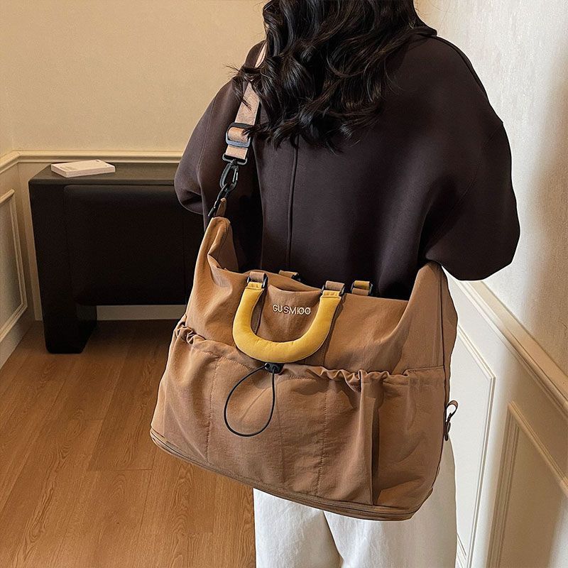 Multi-Functional Travel Duffle Bag Bowlift