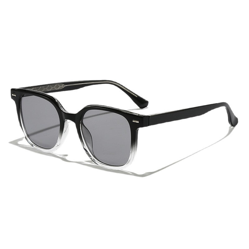 Ladies' fashionable sunglasses with sturdy design Bowlift
