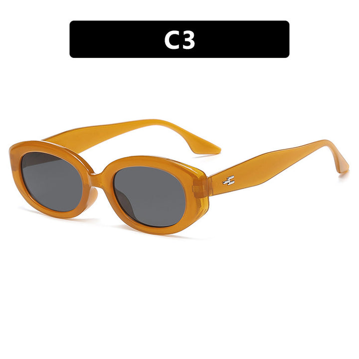 Women's fashionable sunglasses in elegant playful design Bowlift