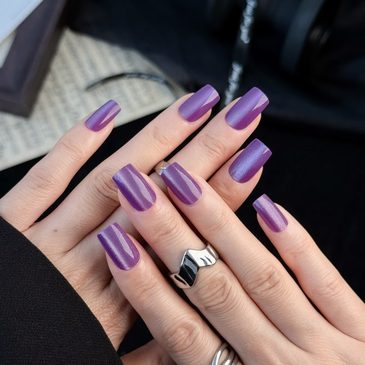 High-quality artificial nails Bowlift