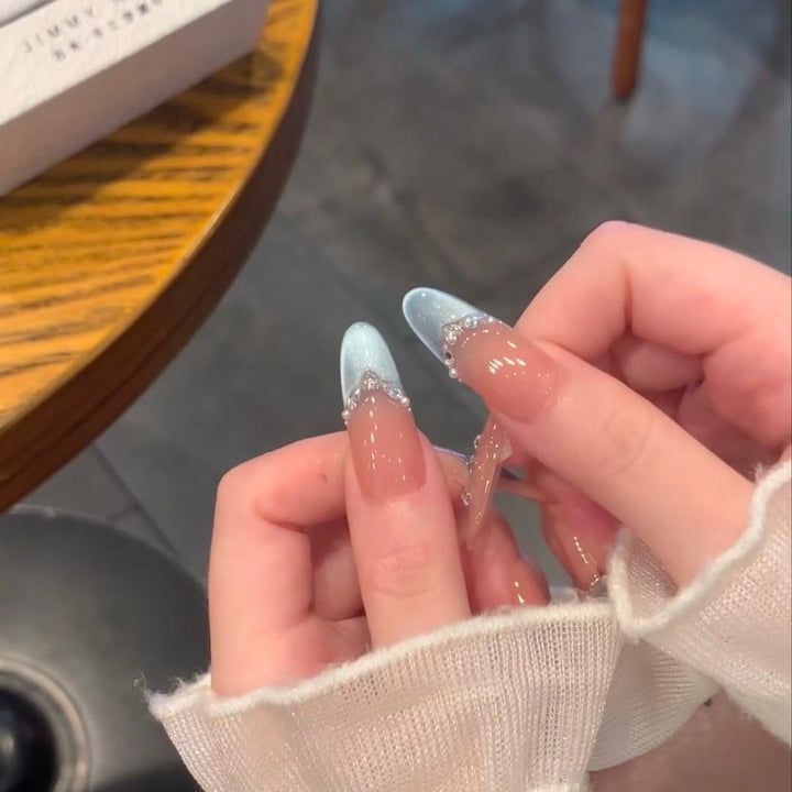 Premium Decorative Press-On Nail Extensions Bowlift
