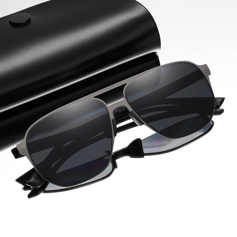 Contemporary Square Frame Sunglasses Bowlift