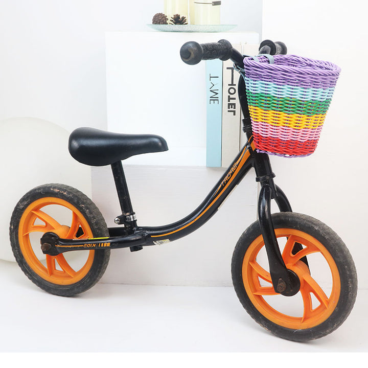Balance bike with basket Bowlift
