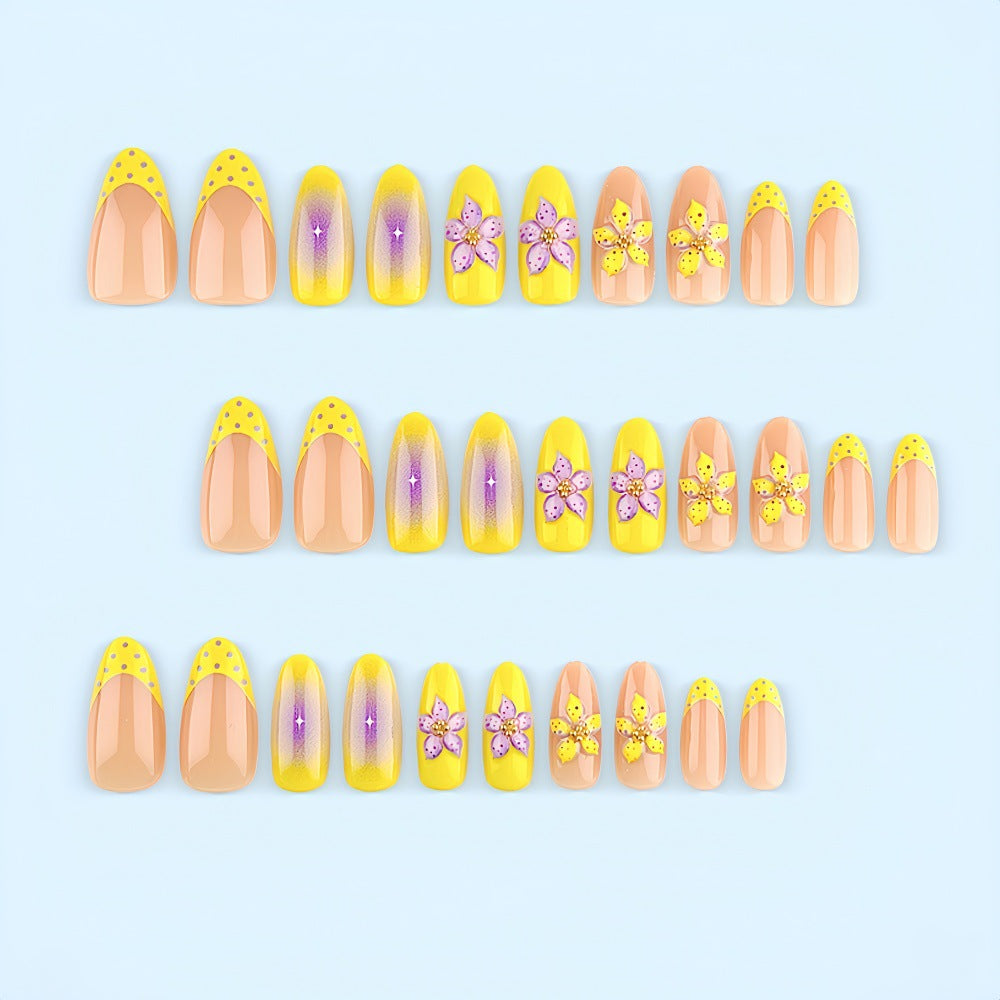 Premium Artificial Nails with intricate floral decorations Bowlift