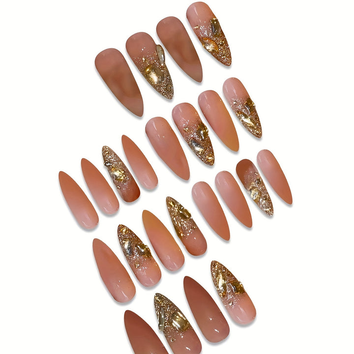 Glamorous Glittery Stiletto Nail Art Bowlift