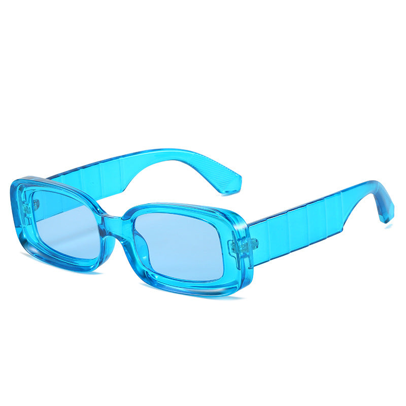 Women's fashionable sunglasses in unique square design Bowlift