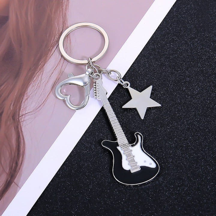 Keychain with guitar design Bowlift