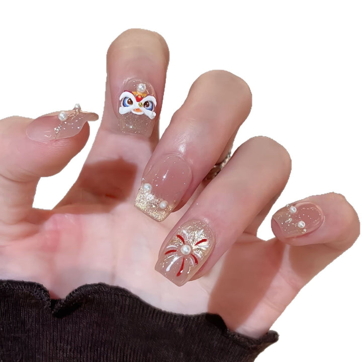 Artificial nails with elegant pearl and flower accents Bowlift