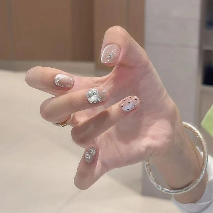 Nail Art Studio Bowlift