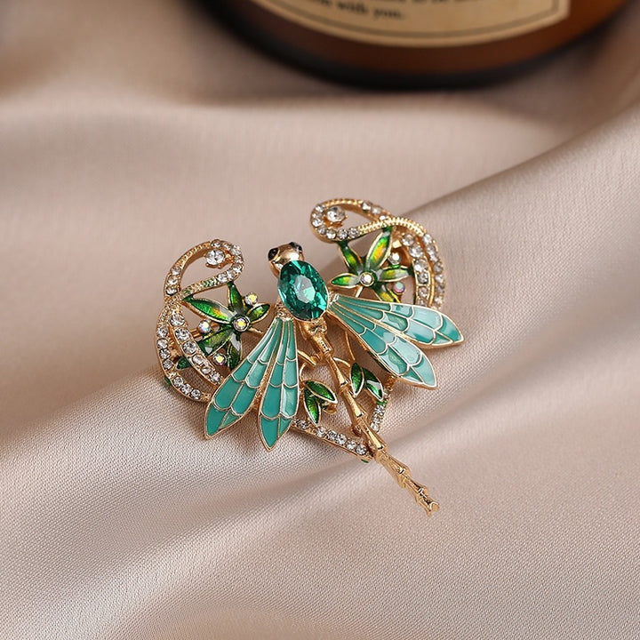 Exquisite Dragonfly Brooch with Sparkling Crystals Bowlift