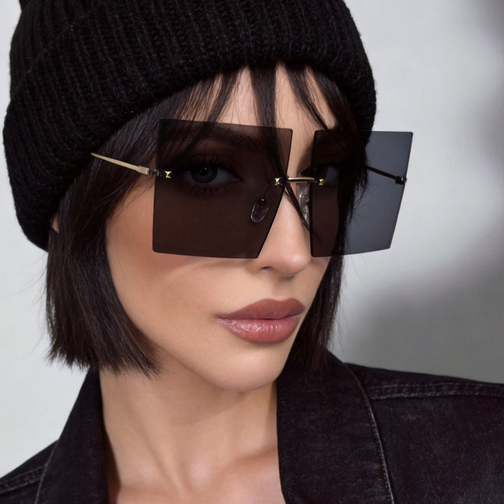 Women's fashion square sunglasses with wide lenses and delicate metal frame Bowlift