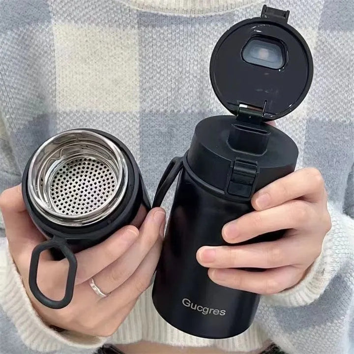 Women's vacuum flask with practical flip top and ergonomic design Bowlift