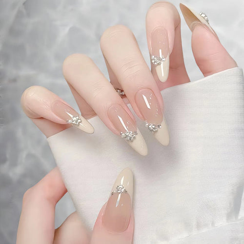Deluxe Rhinestone-Embellished Stiletto Press-On Nails Bowlift