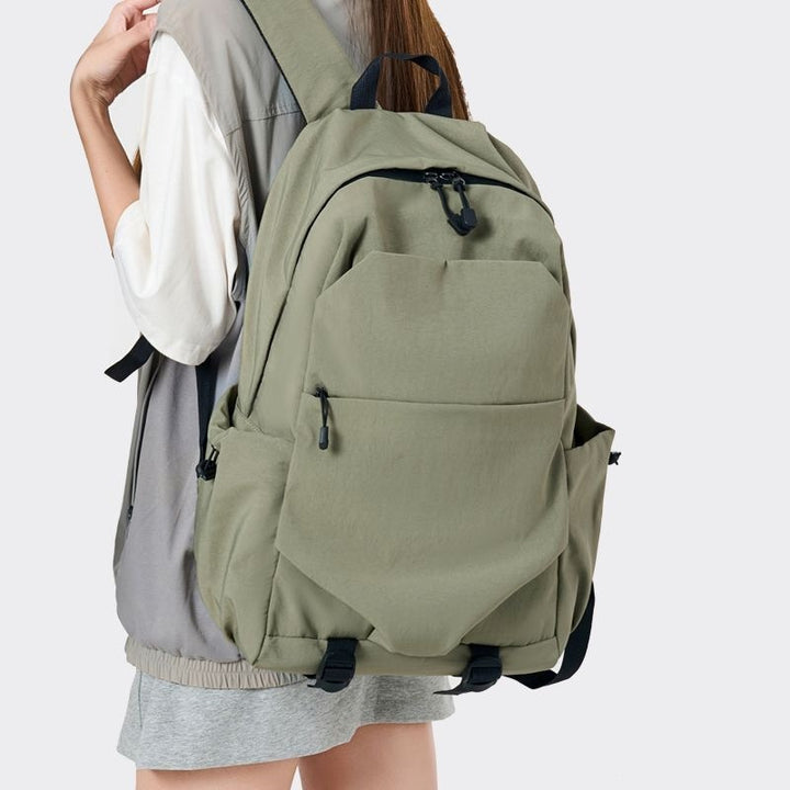 Functional everyday backpack Bowlift