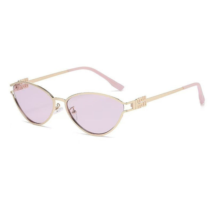 Elegant Cat Eye Sunglasses