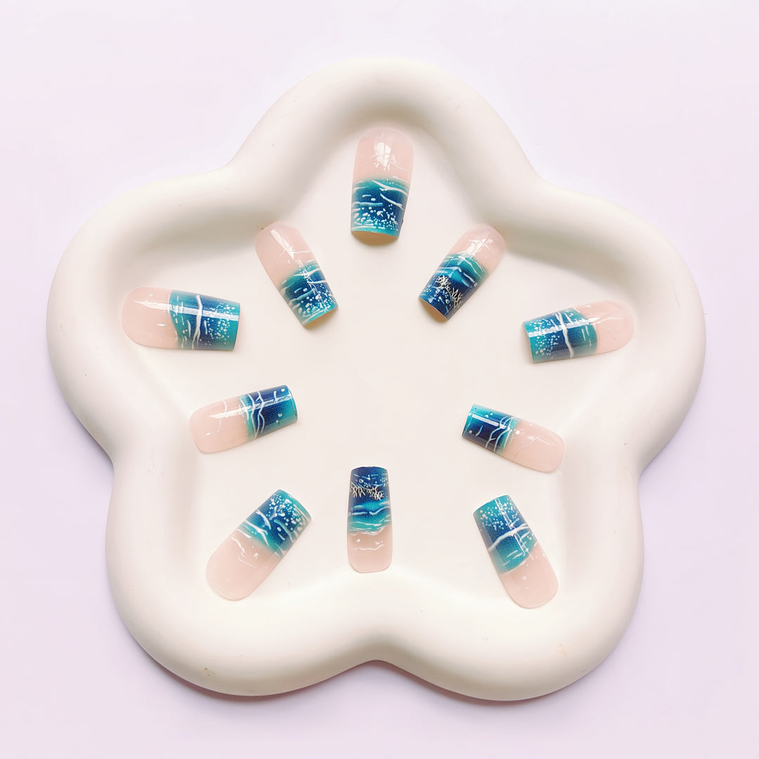 Nail art with creative ocean waves design Bowlift