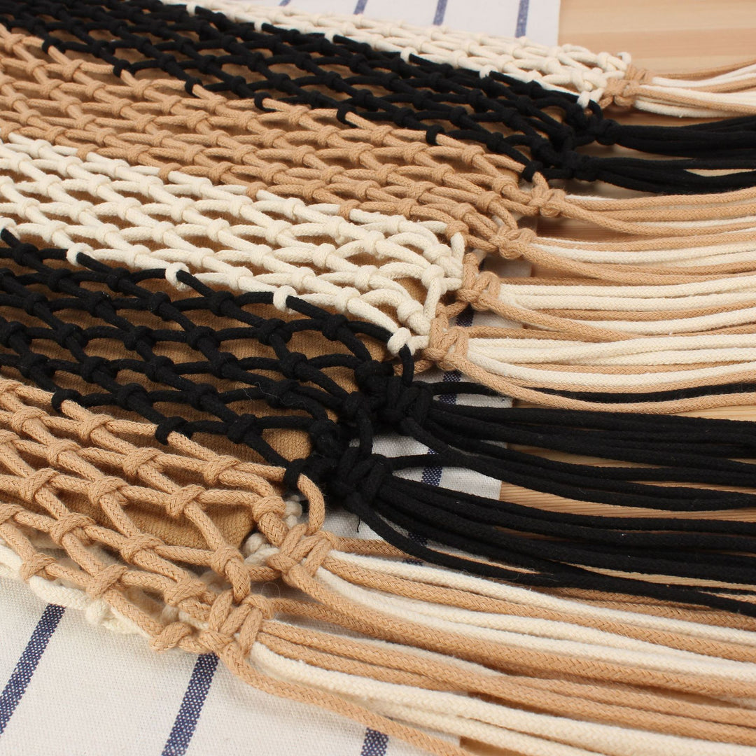 Net shopper with fringe accents Bowlift