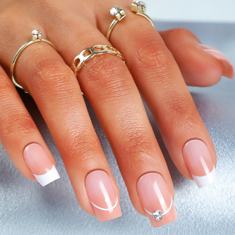 Elegant Nail Art Bowlift