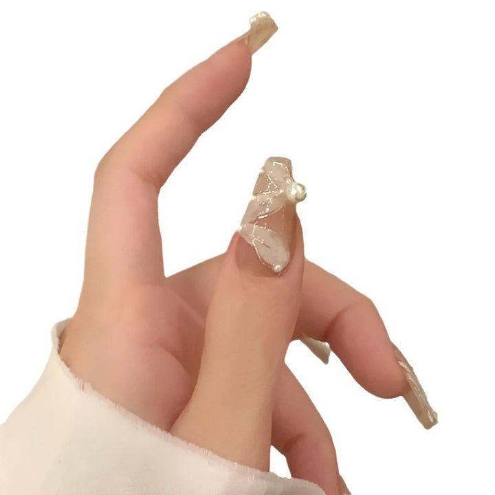 Artificial nails with pearl design and elegant decoration Bowlift