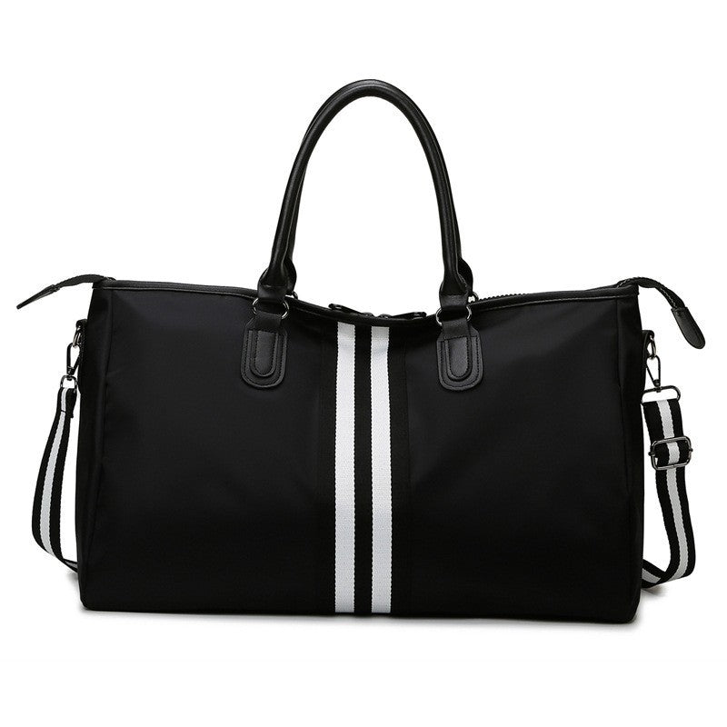 Sporty travel bag with generous storage space Bowlift