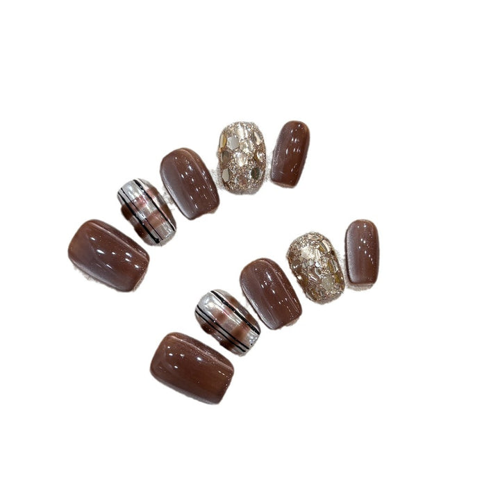 Artificial Nail Set with Glitter and Gold Accents Bowlift