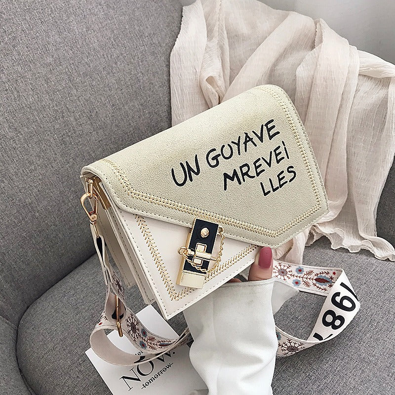 Fashionable Crossbody Bag Bowlift