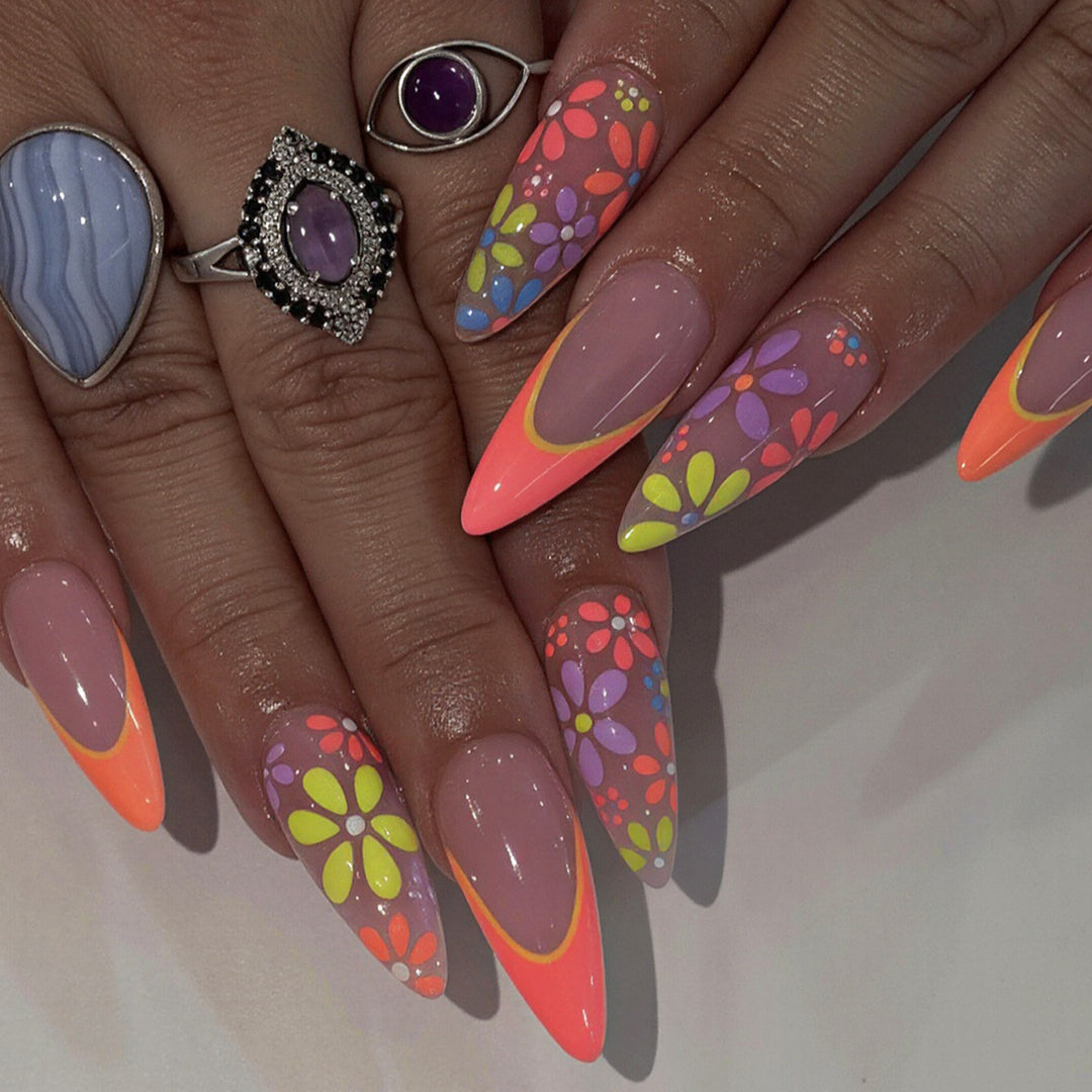 Floral Design Gel Nail Art Tips Bowlift