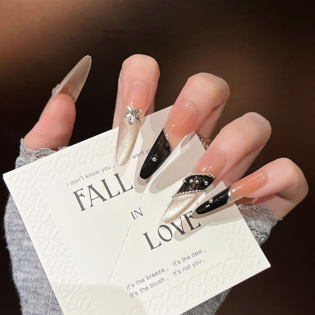 Artistic Press-On Nail Set Bowlift