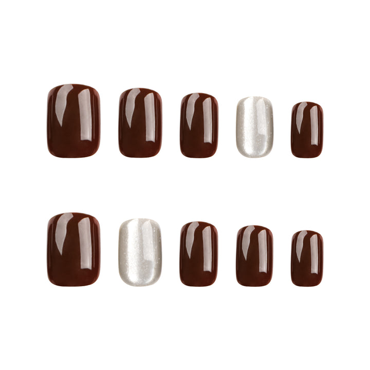 Elegant and creative nail art Bowlift