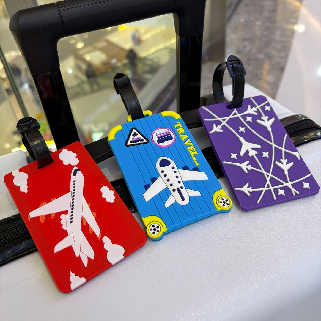Airplane-Themed Luggage Tag Bowlift