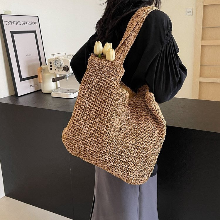 Handmade natural fiber bag Bowlift
