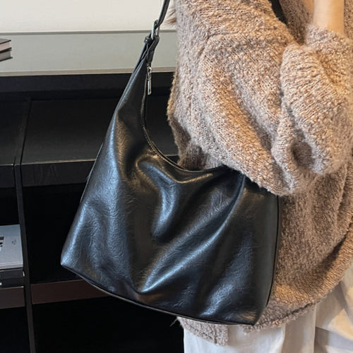 Soft Leather Slouchy Shoulder Bag Bowlift