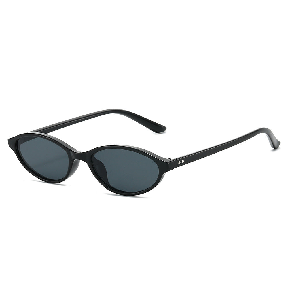 Chic Vintage-Inspired Oval Sunglasses Bowlift