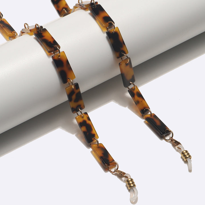 Geometric Eyewear Chain Bowlift