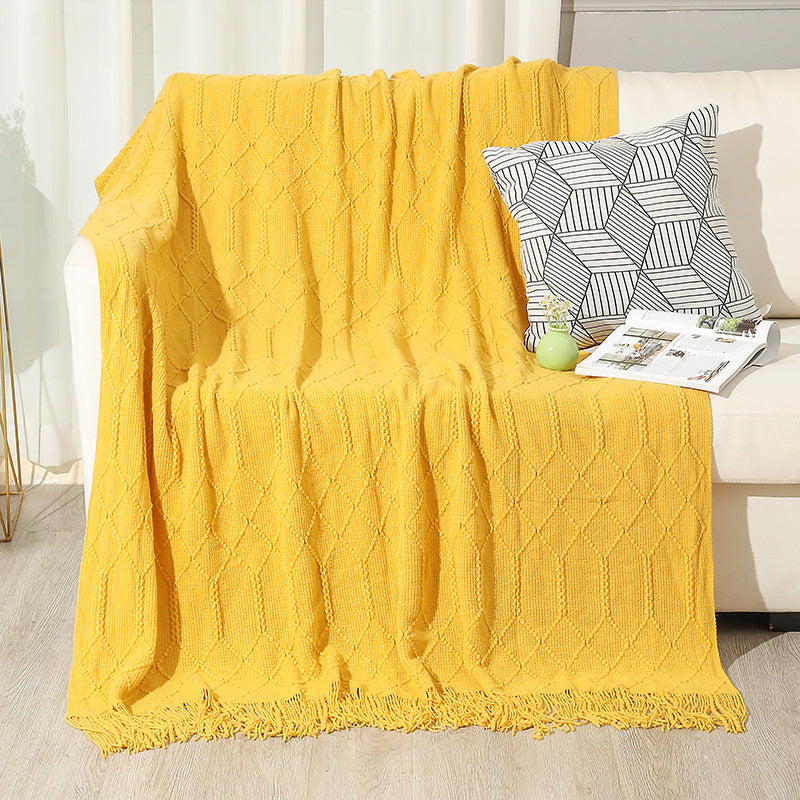 Ladies Cozy and Stylish Blanket Bowlift