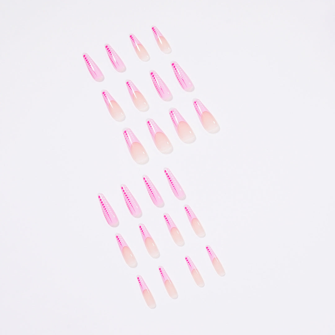 Artful Nail Art with Gradient and Dot Design Bowlift